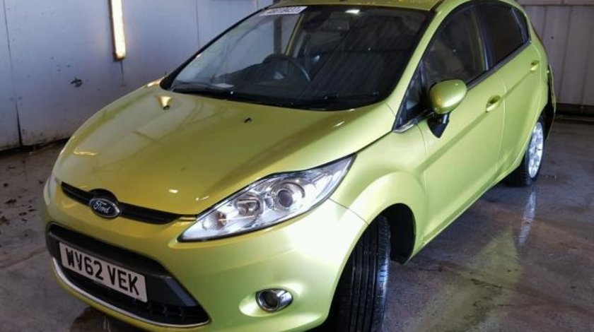 Dezmembrez Ford Fiesta 1.2benz