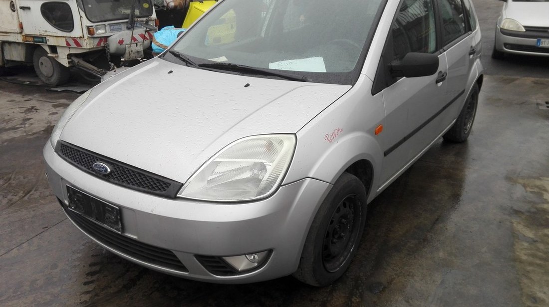 DEZMEMBREZ ford fiesta 1.4 16v tip motor FXJA an 2004 (1)