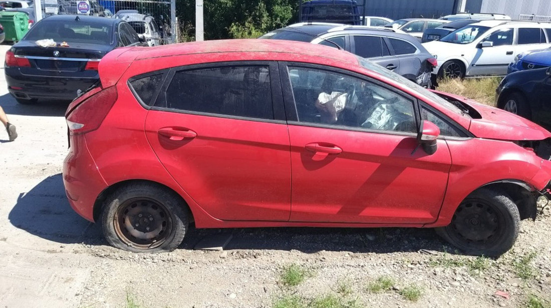 Dezmembrez Ford Fiesta 6 1.25 SNJB 80 cai 75.000 km 2011