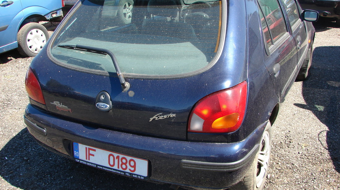Dezmembrez Ford Fiesta din 1998