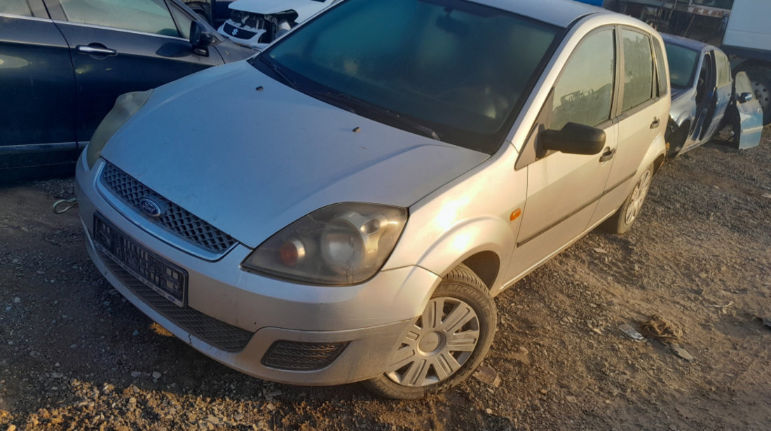 Dezmembrez Ford FIESTA Mk 5 2001 - 2010 1.4 TDCi F6JA ( CP: 68, KW: 50, CCM: 1399 ) Motorina