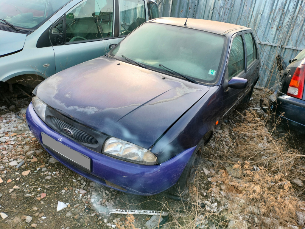 Dezmembrez Ford FIESTA Mk4 1995 - 2002 1.25 I 16V DHC ( CP: 75, KW: 55, CCM: 1242 ) Benzina