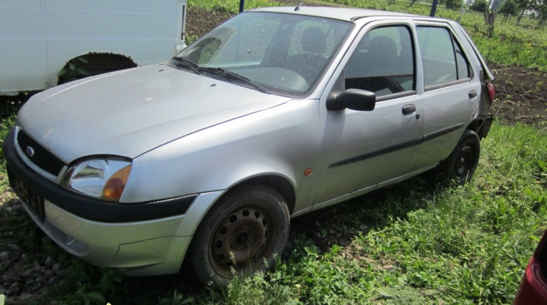 Dezmembrez Ford Fiesta