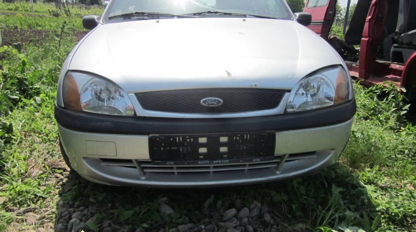 Dezmembrez Ford Fiesta