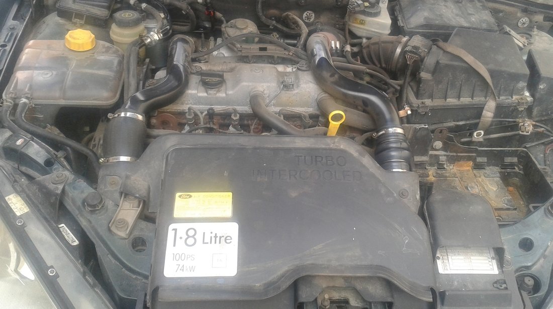 Dezmembrez Ford Focus 1.8 tdci 74 kw 100cp 2004