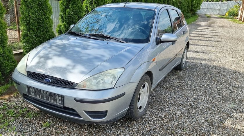 Dezmembrez Ford Focus 1 benzina usa aripa bara motor injector
