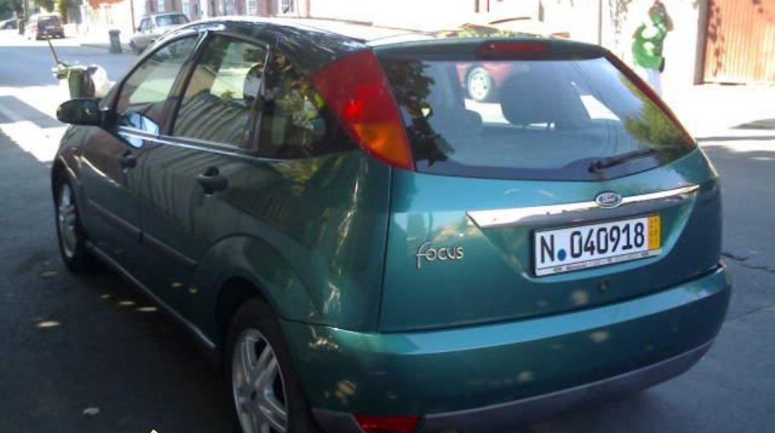 Dezmembrez Ford Focus 1 Ghia 1 6 16v 74kw Bucuresti