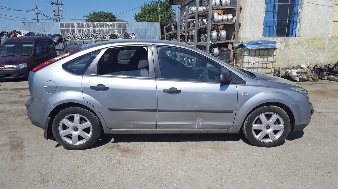 DEZMEMBREZ FORD FOCUS 2 1.6B 2005