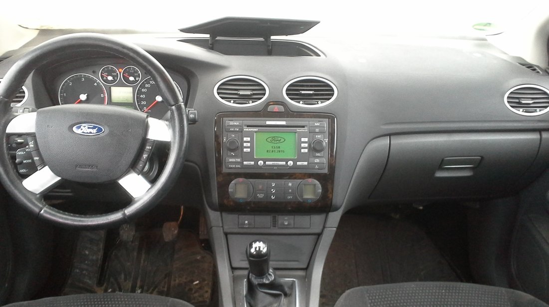 Dezmembrez Ford Focus 2 Ghia 2005 1 6 tdci