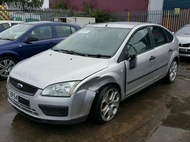 Dezmembrez Ford focus 2 hatchback 1.6tdci G8DA