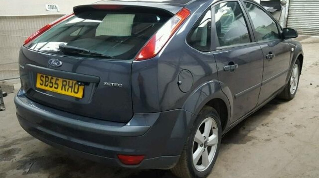 Dezmembrez Ford Focus 2005 1.6tdci