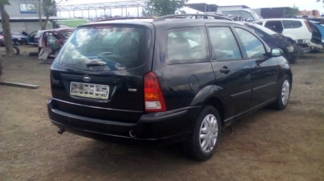 Dezmembrez Ford Focus , an 2003, motorizare 1.8 TDCI, Diesel, kw 85, caroserie Hatchback