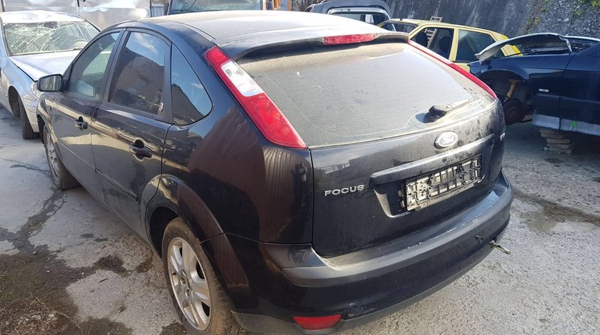 Dezmembrez Ford Focus an 2006 motor 1.6 tdci automat