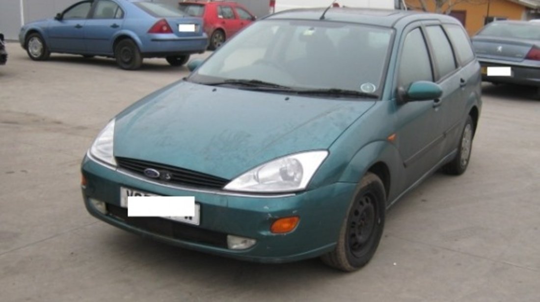 Dezmembrez Ford Focus din 1999, 1.4B,