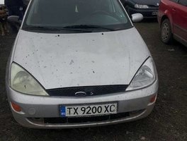 dezmembrez ford focus