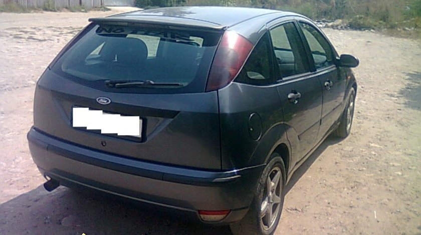 Dezmembrez Ford Focus