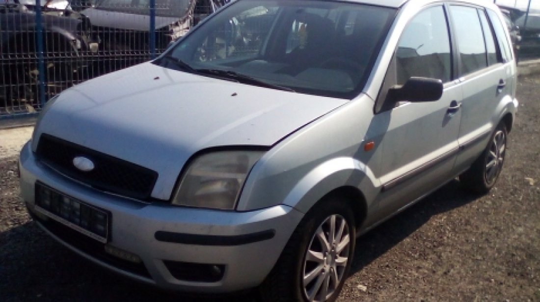 Dezmembrez Ford Fusion, an 2003, motorizare 1.4 TDCI