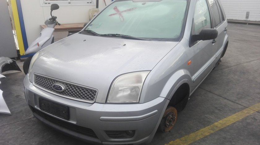 DEZMEMBREZ Ford Fusion an 2004 motor 1.4 16v tip FXJA