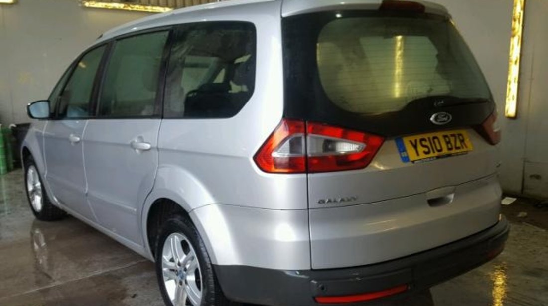 Dezmembrez Ford Galaxy 2.0tdci 2010