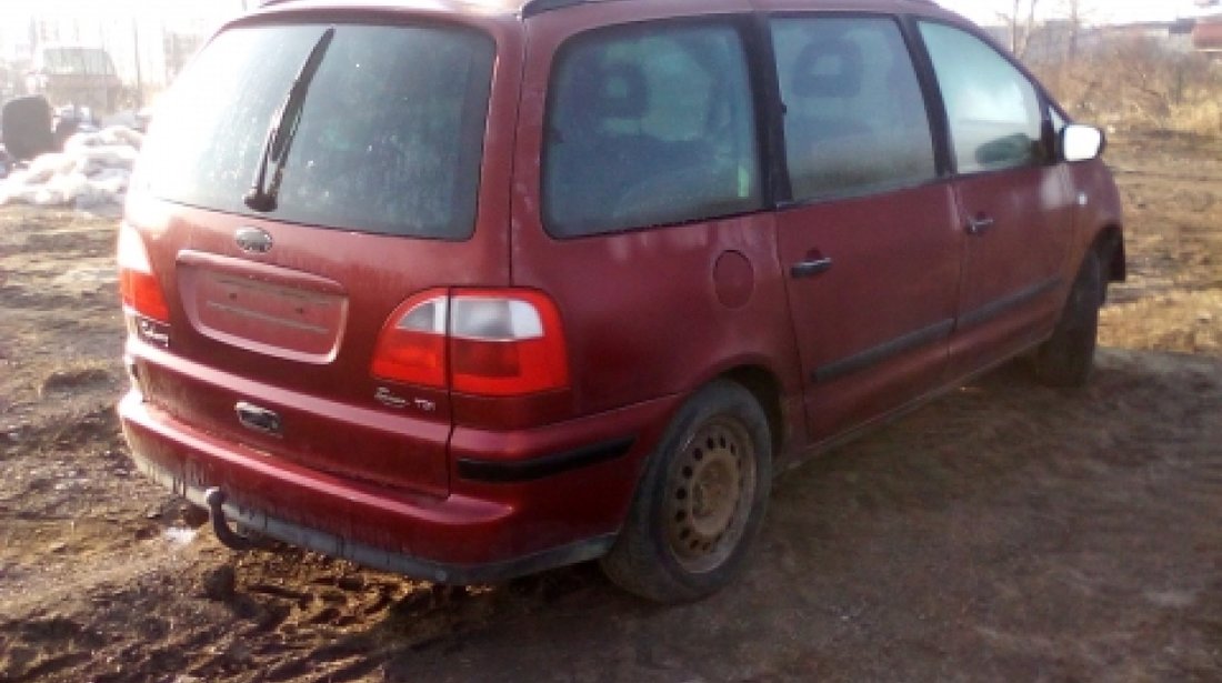 Dezmembrez Ford Galaxy, an 2006, motorizare 1.9 TDI