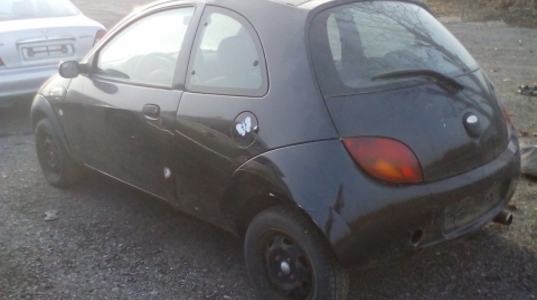 Dezmembrez Ford KA, an 2001, motorizare 1.3