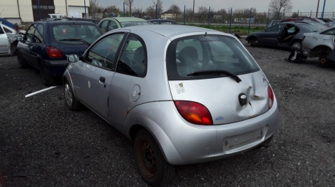 Dezmembrez Ford KA, an 2002, motorizare 1.0 I