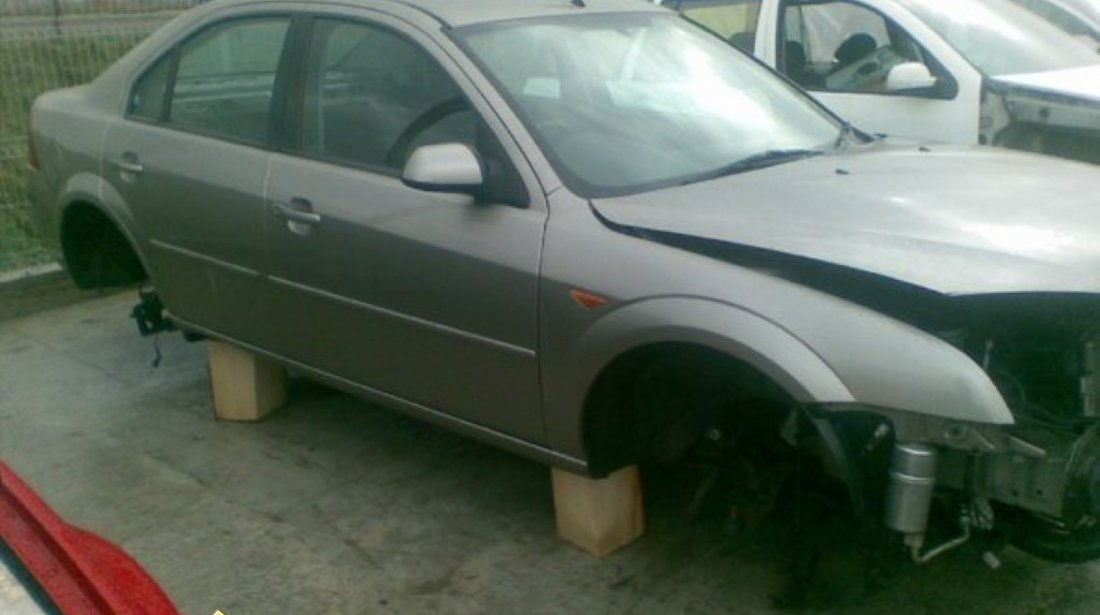 DEZMEMBREZ FORD MONDEO 1 8I AN 2003