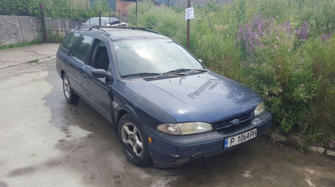 Dezmembrez Ford Mondeo an 1994 motor 1.8 diesel