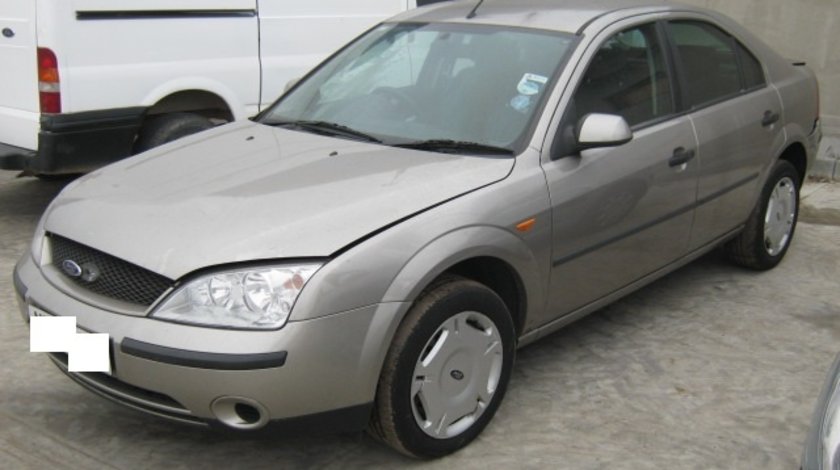 Dezmembrez Ford Mondeo din 2002, 2.0b