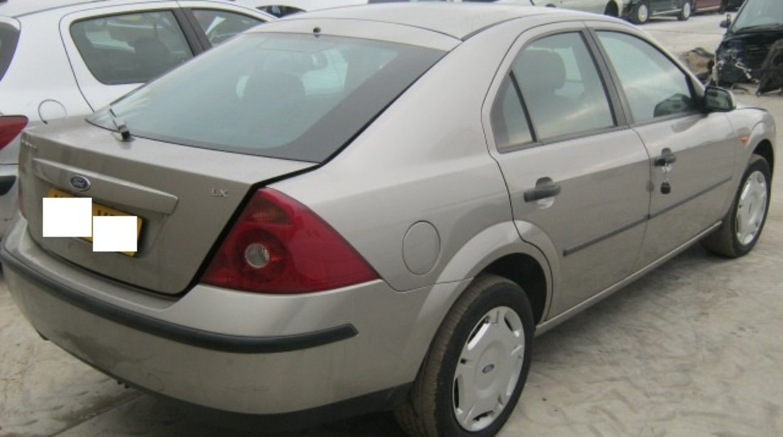 Dezmembrez Ford Mondeo din 2002, 2.0b