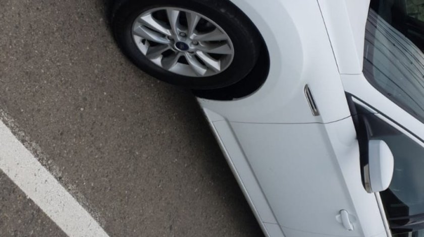 Dezmembrez Ford Mondeo mk4 2.0 tdci an 2014