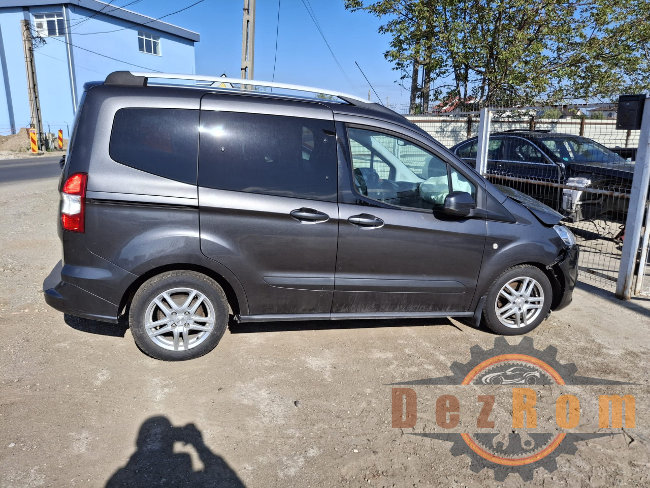 Dezmembrez Ford Tourneo Connect 1.0 EcoBoost SFCF 100 Cai 111.000 km an 2019
