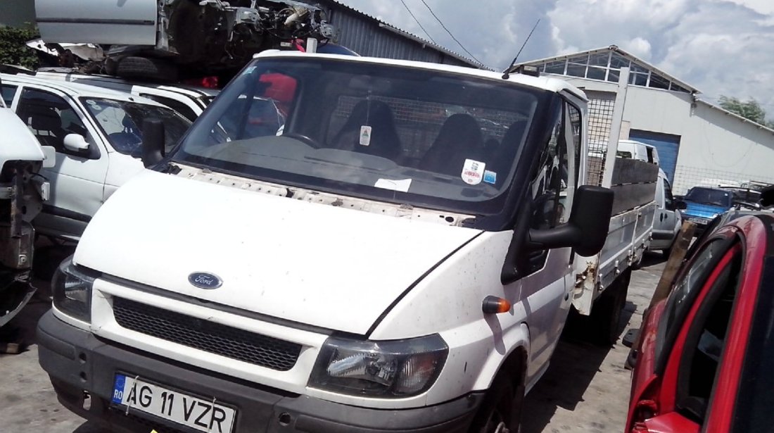 Dezmembrez ford transit 2 4 66 kw 90 cp 2004