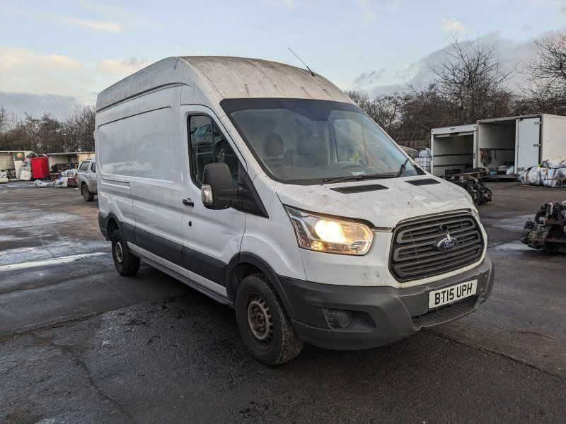 Dezmembrez FORD TRANSIT AR12