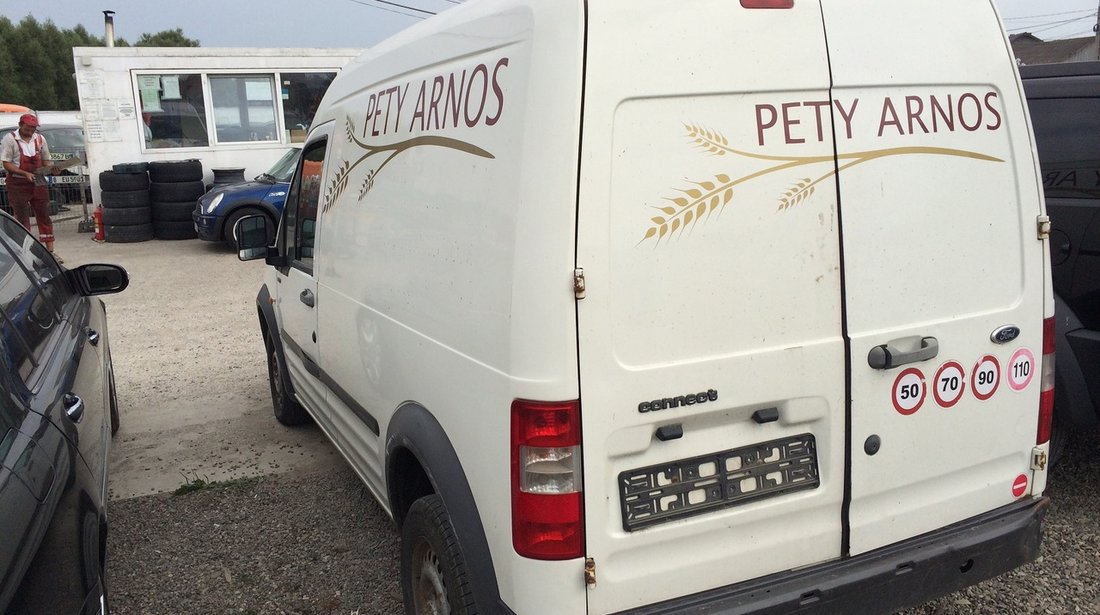 Dezmembrez Ford transit conect 1,8 tddi 2005