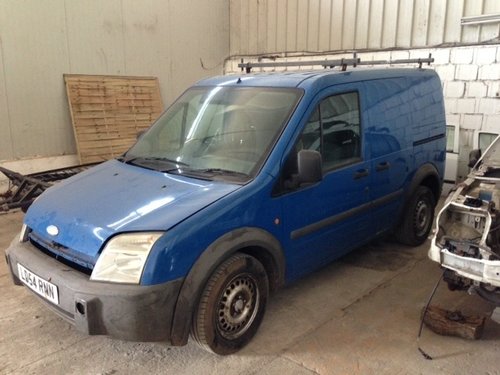 Dezmembrez Ford Transit Connect 1.8 tddi