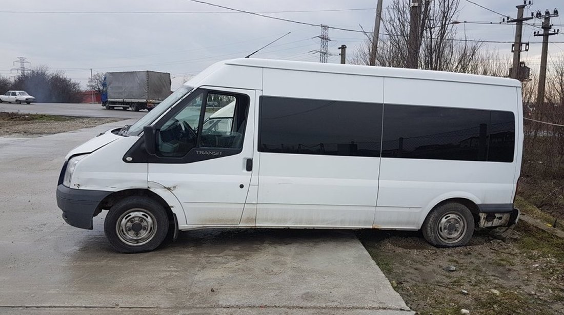 Dezmembrez ford transit de persoane 2.2 tdci qwfa 130 cai cu webasto si ac