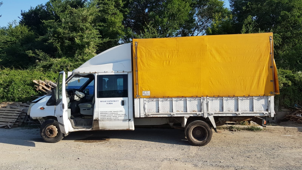 Dezmembrez Ford TRANSIT Mk4 2000 - 2014 2.4 TDCi Motorina