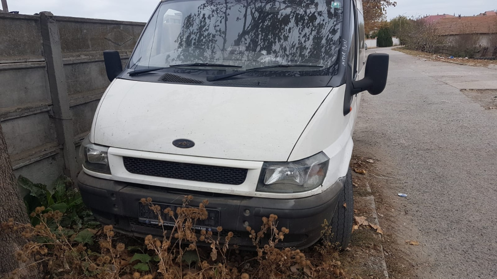 Dezmembrez Ford TRANSIT Mk4 2000 - 2014 2.4 TDdi