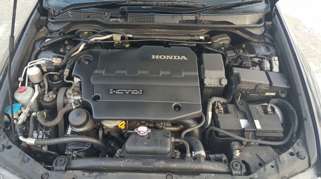 Dezmembrez Honda Accord 2.2i-CTDI 140CP 6+1 manual an 2008 negru