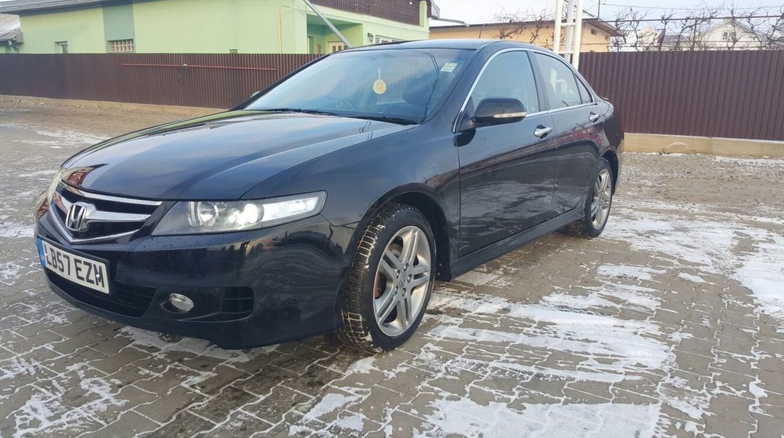 Dezmembrez Honda Accord 2.2i-CTDI 140CP 6+1 manual an 2008 negru