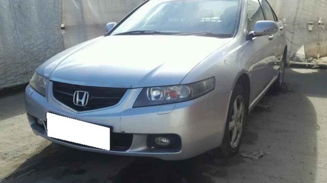 Dezmembrez Honda Accord , an fabr. 2004, 2.4i