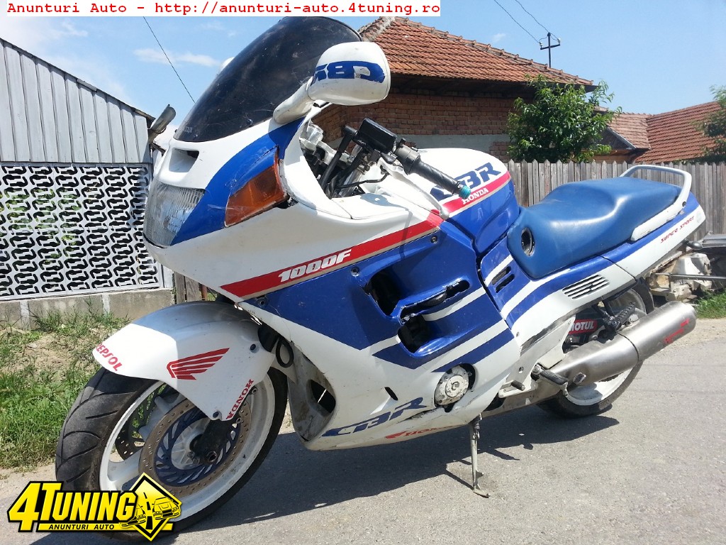 Dezmembrez Honda cbr 1000f sc 24 din 1992