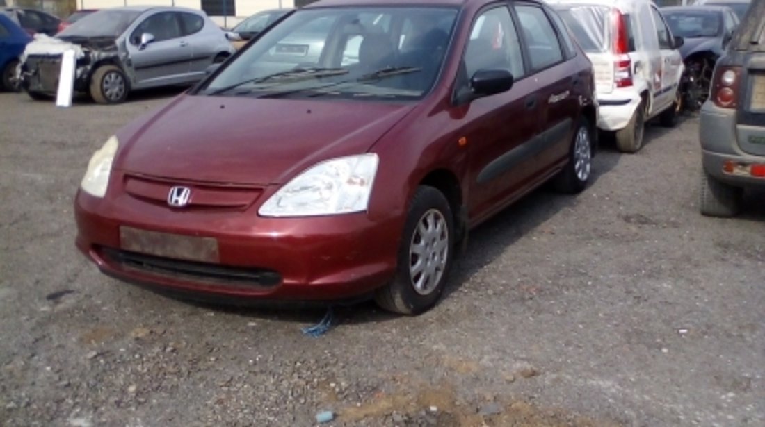 Dezmembrez Honda Civic ,an 2002