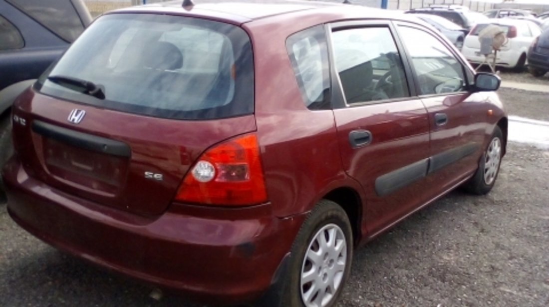 Dezmembrez Honda Civic ,an 2002