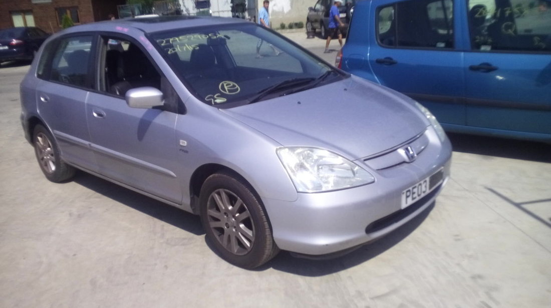 Dezmembrez Honda Civic, an 2003