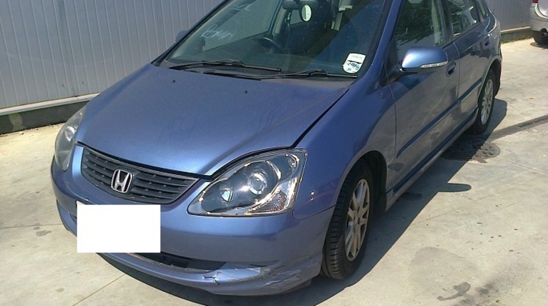 Dezmembrez Honda Civic, an 2005