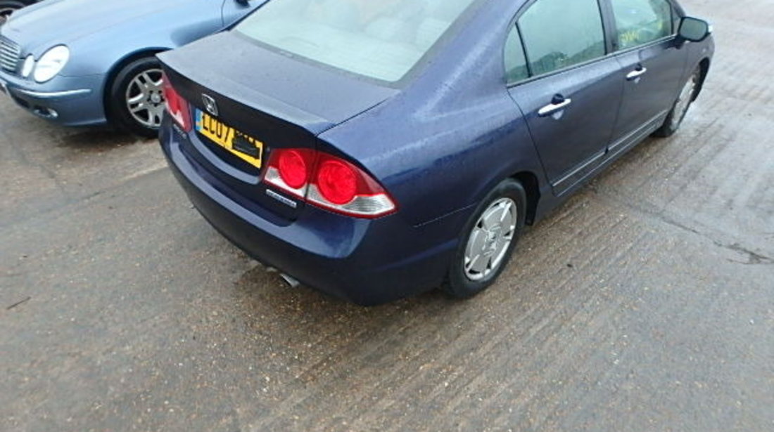 Dezmembrez Honda Civic Hybrid ,an 2007,automata