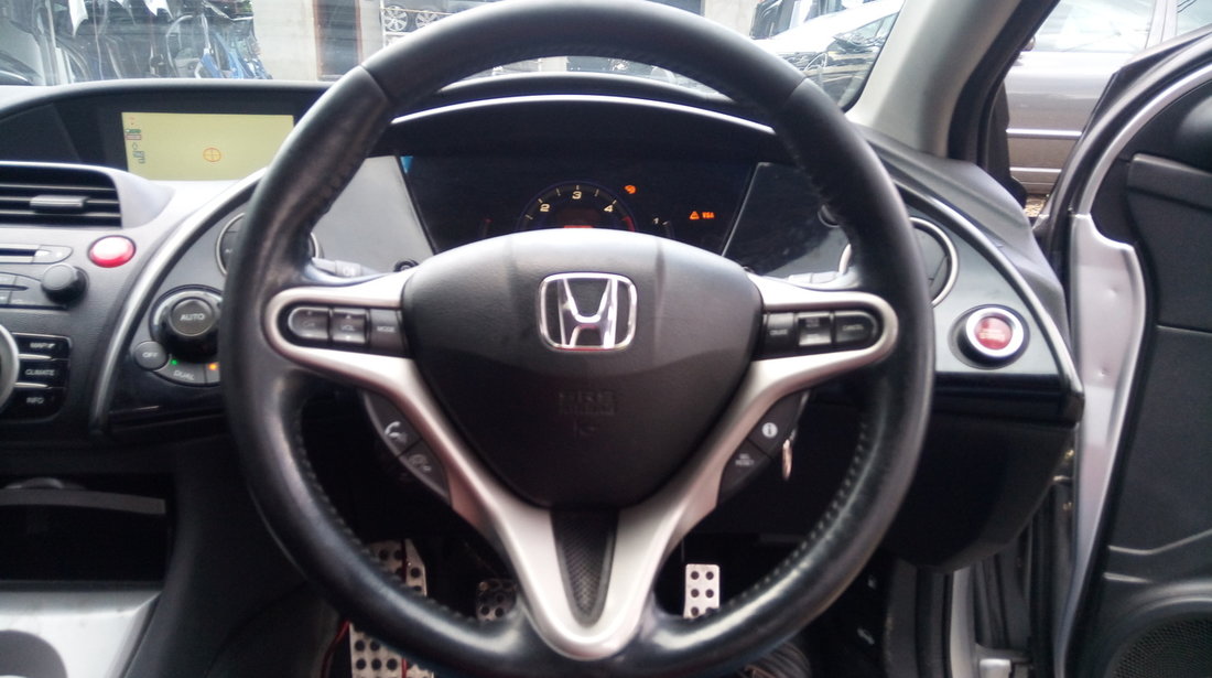 Dezmembrez Honda Civic VIII 2.2 iCTDI 140CP cutie 6+1 manual