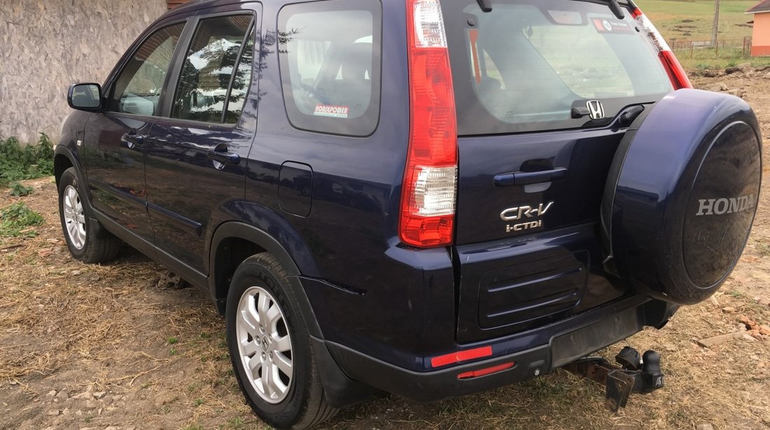 Dezmembrez Honda CR-V 2.2 i-CTDI 2005 Facelift